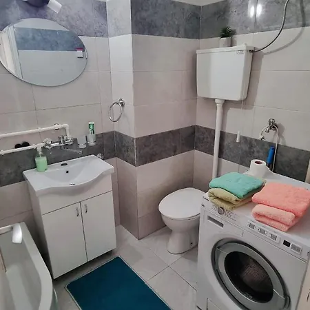 Globus * Κρούσεβατς