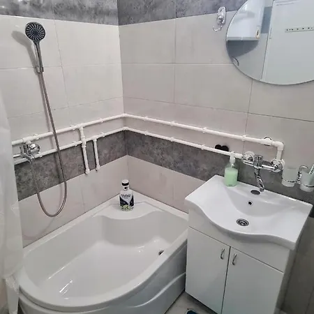 Globus * Κρούσεβατς