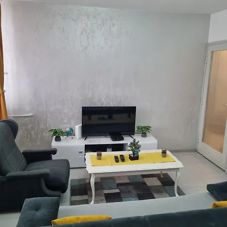 Διαμέρισμα Globus *