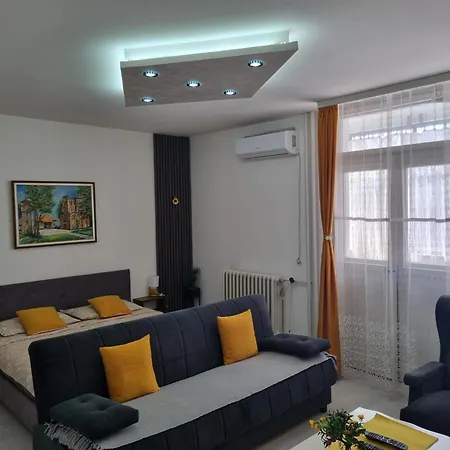 Διαμέρισμα Globus Κρούσεβατς