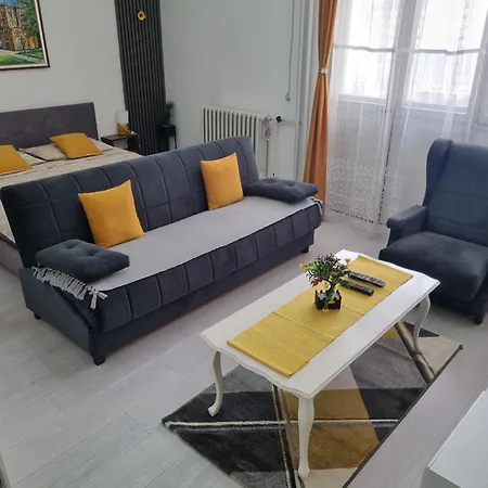 Globus Διαμέρισμα